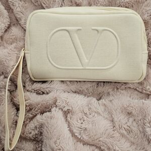 NWOT Valentino Cream Wristlet Clutch